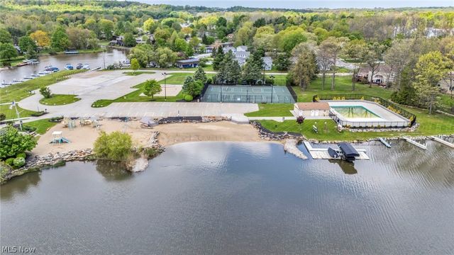 3717 Sea Ray Cove, Aurora, OH 44202
