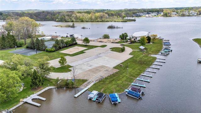 3717 Sea Ray Cove, Aurora, OH 44202