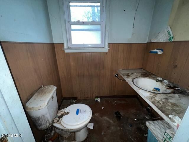 814 Bedford Road, Schenectady, NY 12308