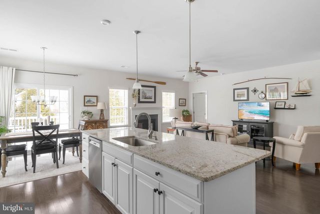 33010 OGRE DR, Ocean View, DE 19970