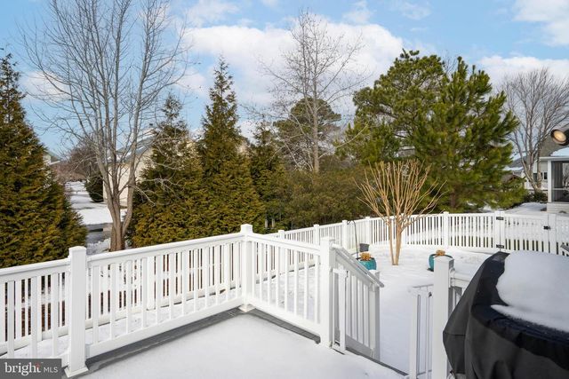 33010 OGRE DR, Ocean View, DE 19970