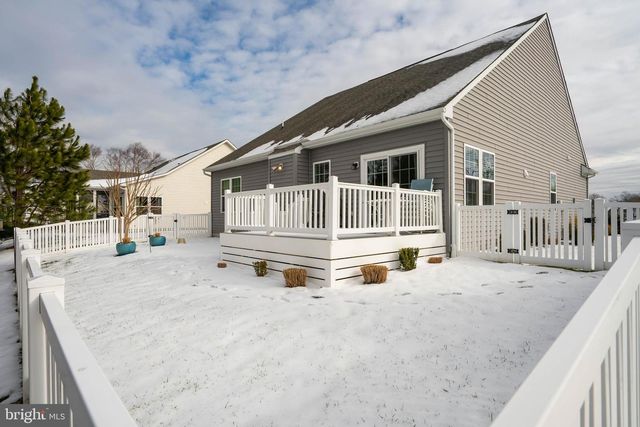 33010 OGRE DR, Ocean View, DE 19970