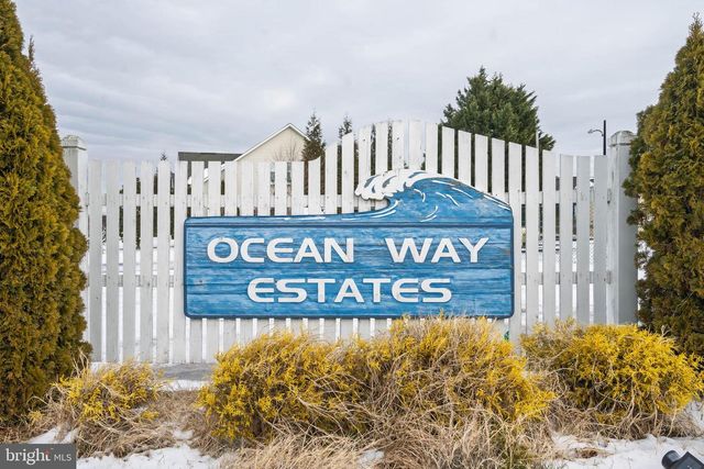 33010 OGRE DR, Ocean View, DE 19970