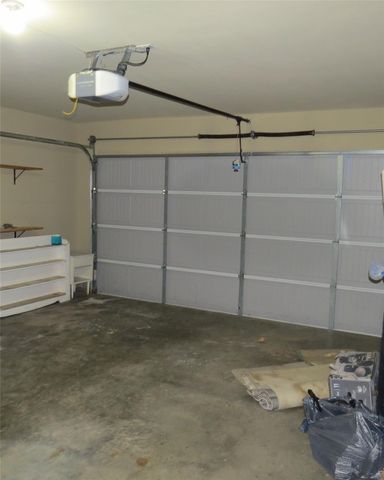 107 Enfield Court, Huntsville, TX 77320