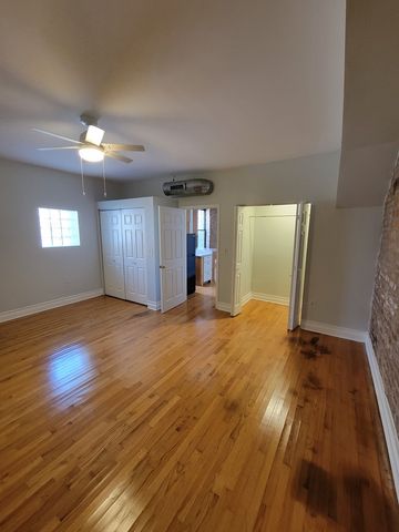 1340 W 18th Place 1C, Chicago, IL 60608