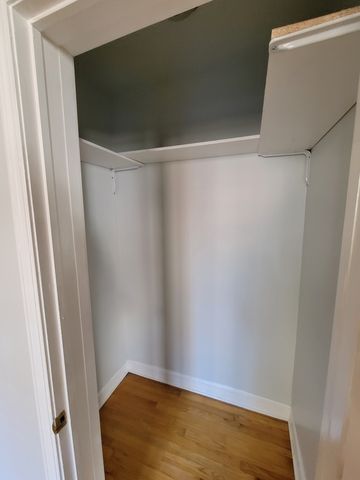 1340 W 18th Place 1C, Chicago, IL 60608