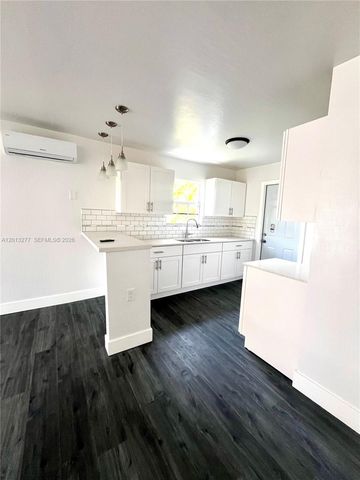 2331 NW 55th Ter, Miami, FL 33142