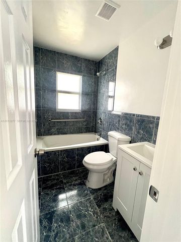 2331 NW 55th Ter, Miami, FL 33142