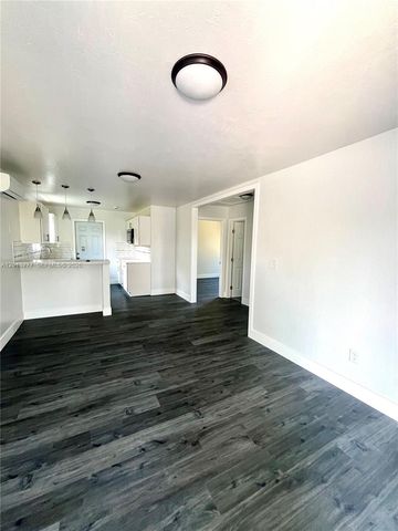 2331 NW 55th Ter, Miami, FL 33142