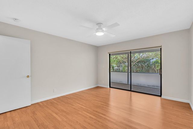 321 SW 30th Terrace, Deerfield Beach, FL 33442
