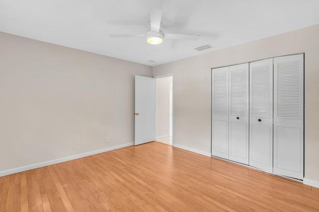 321 SW 30th Terrace, Deerfield Beach, FL 33442