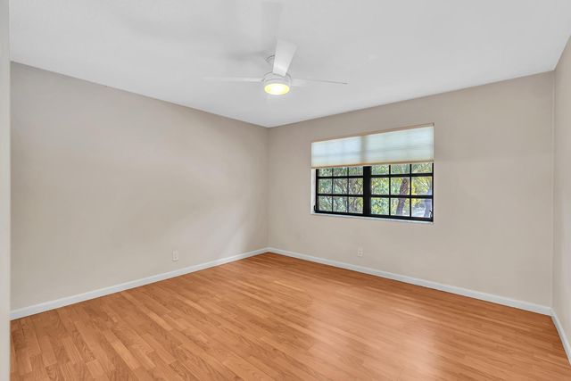 321 SW 30th Terrace, Deerfield Beach, FL 33442