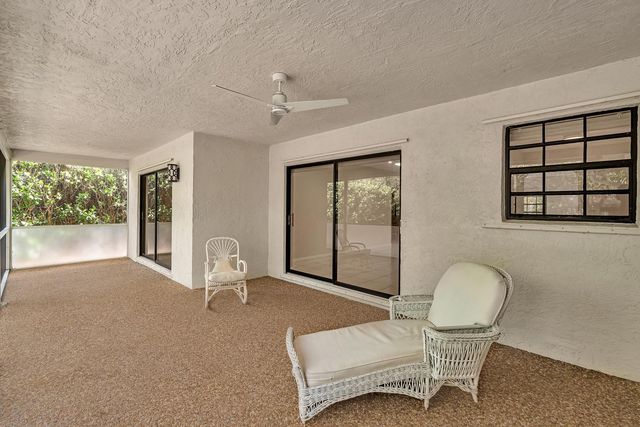 321 SW 30th Terrace, Deerfield Beach, FL 33442