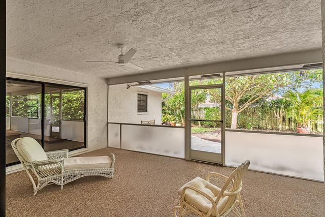 321 SW 30th Terrace, Deerfield Beach, FL 33442