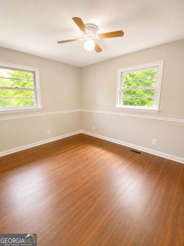 203 Briarwood Drive, Dallas, GA 30132