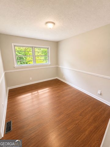 203 Briarwood Drive, Dallas, GA 30132
