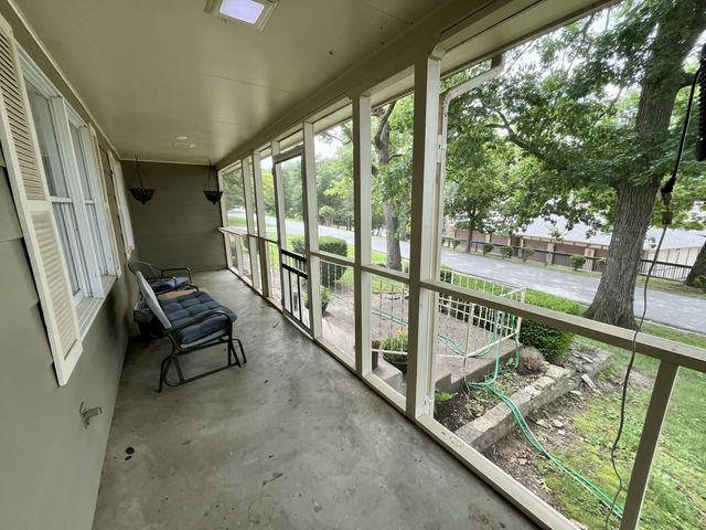 132 Pierson Avenue, Forsyth, MO 65653