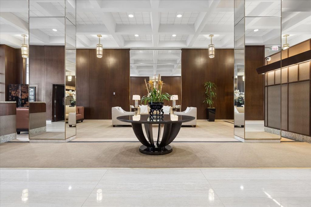 1325 N State Parkway 12E, Chicago, IL 60610 — photo 3