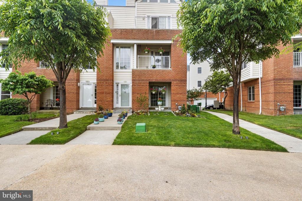 151 CHRISTINA LANDING DRIVE, Wilmington, DE 19801