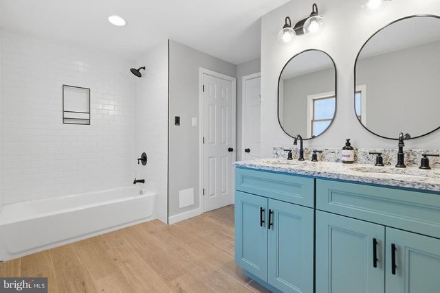 2535 TILTON ST, Philadelphia, PA 19125