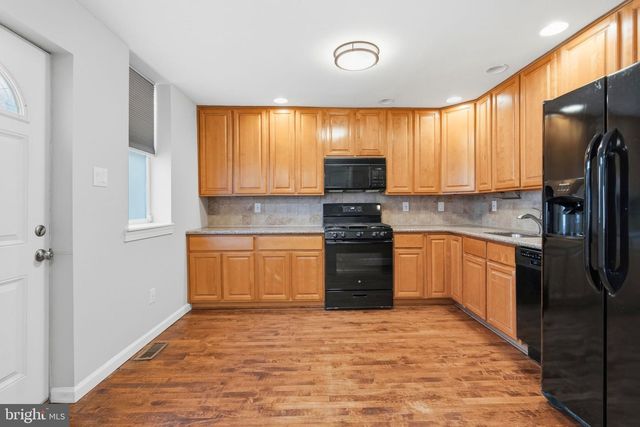 2535 TILTON ST, Philadelphia, PA 19125