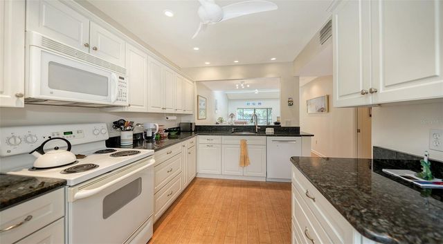 1611 CLOWER CREEK DRIVE HA237, Sarasota, FL 34231