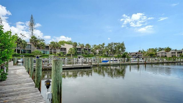 1611 CLOWER CREEK DRIVE HA237, Sarasota, FL 34231
