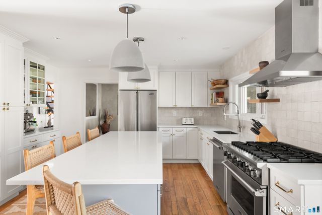 33 Reilly Road, Easton, CT 06612