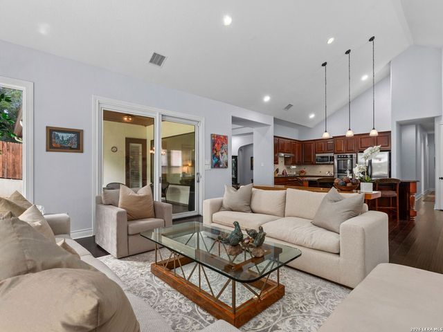 3007 Spider Lily, San Antonio, TX 78258