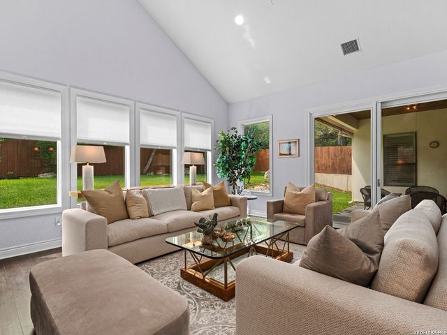 3007 Spider Lily, San Antonio, TX 78258