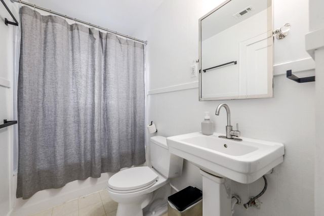 305 Lockhart DR Unit B, Austin, TX 78704