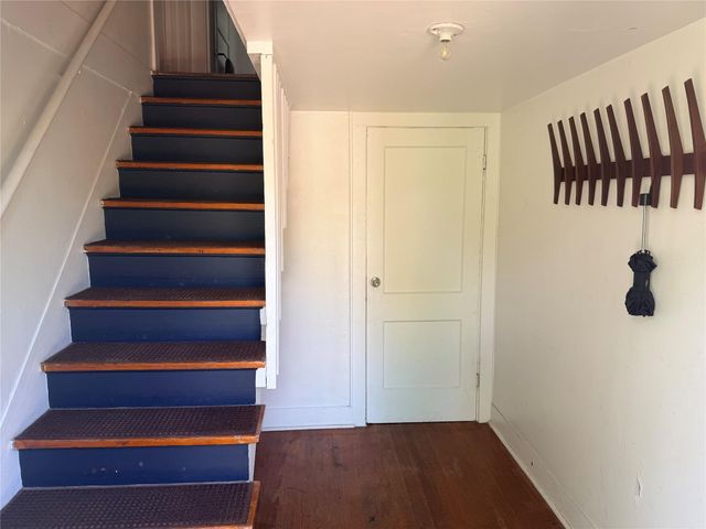 305 Lockhart DR Unit B, Austin, TX 78704