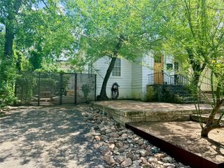 305 Lockhart DR Unit B, Austin, TX 78704