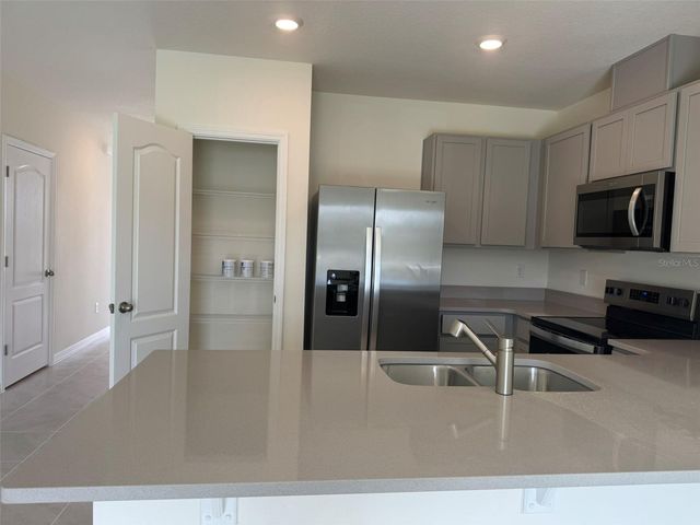 2151 LONGLEAF ROAD, Davenport, FL 33837