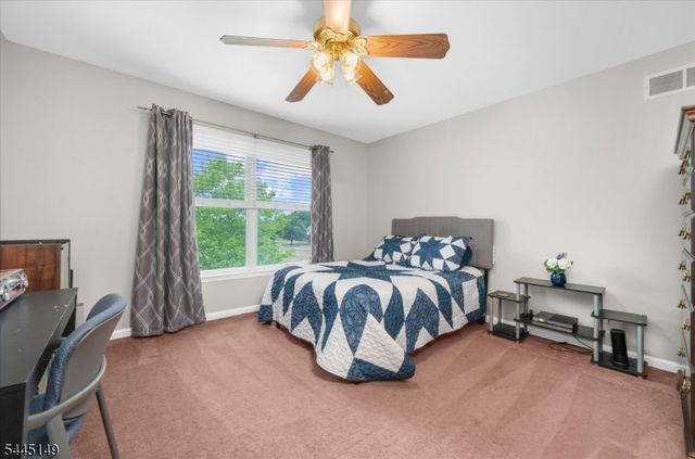 1 Tanager Dr, Raritan Twp., NJ 08551