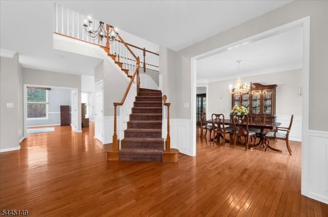 1 Tanager Dr, Raritan Twp., NJ 08551