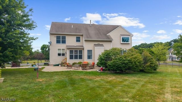 1 Tanager Dr, Raritan Twp., NJ 08551