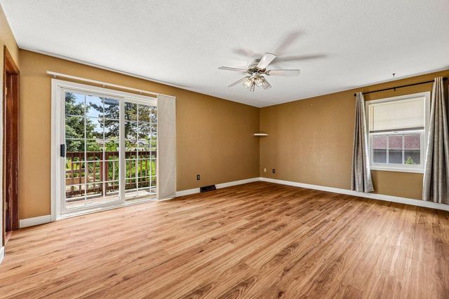 W183S8590 Sue Marie LANE, Muskego, WI 53150