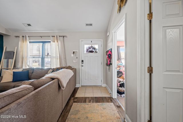 103 Craftsman Drive, New Bern, NC 28562