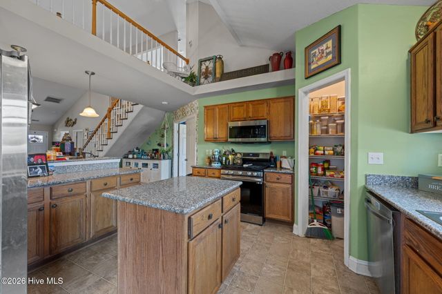 103 Craftsman Drive, New Bern, NC 28562