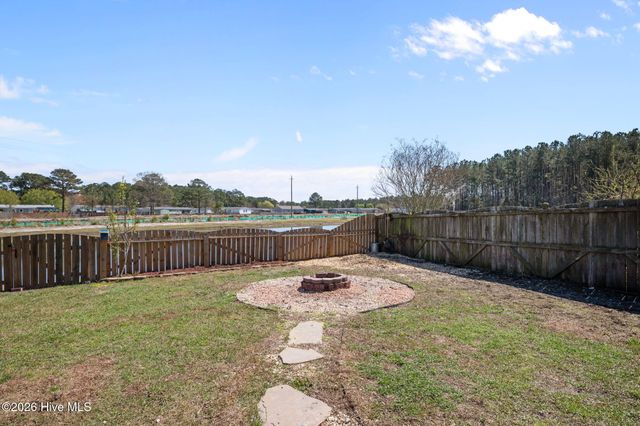 103 Craftsman Drive, New Bern, NC 28562