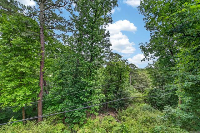 1201 N Pierce St Apt 30, Little Rock, AR 72207