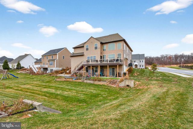 454 E DELP RD, Lancaster, PA 17601