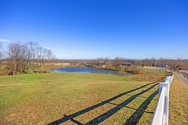 2458 High Bridge Road, Lancaster, KY 40444