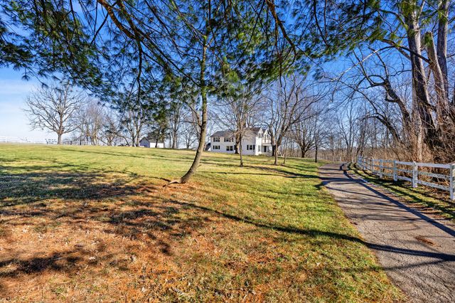 2458 High Bridge Road, Lancaster, KY 40444