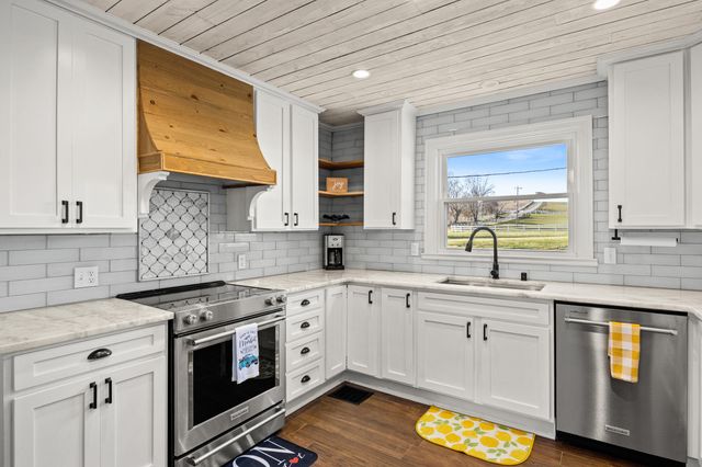 2458 High Bridge Road, Lancaster, KY 40444