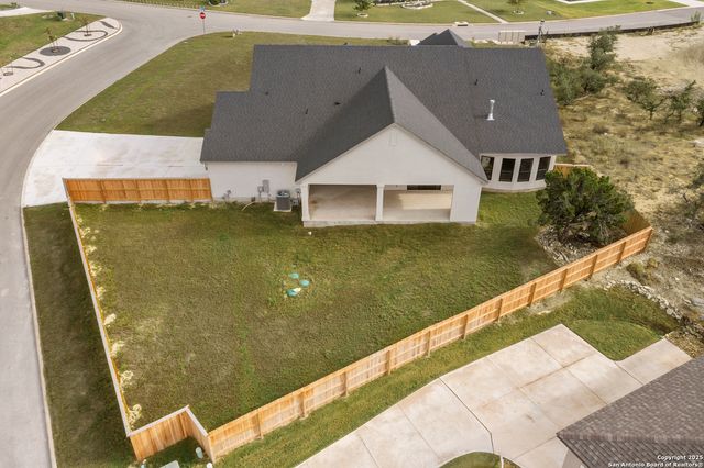 1202 Crazy Horse, San Antonio, TX 78260