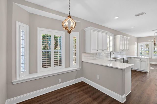 298 Ketch Court, Destin, FL 32541