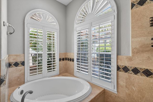 298 Ketch Court, Destin, FL 32541