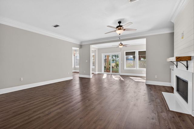 298 Ketch Court, Destin, FL 32541